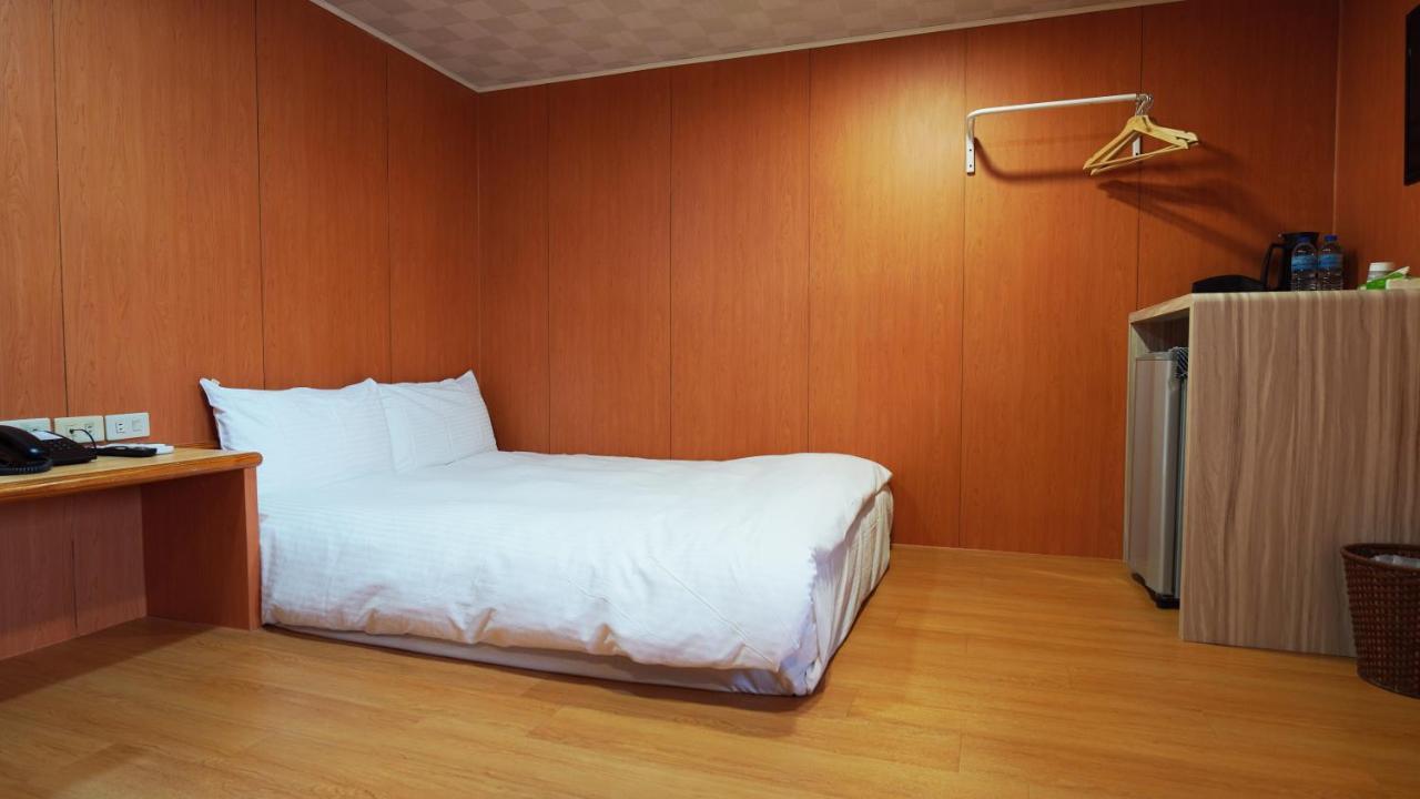 Su Ao Hotel Suao Bagian luar foto